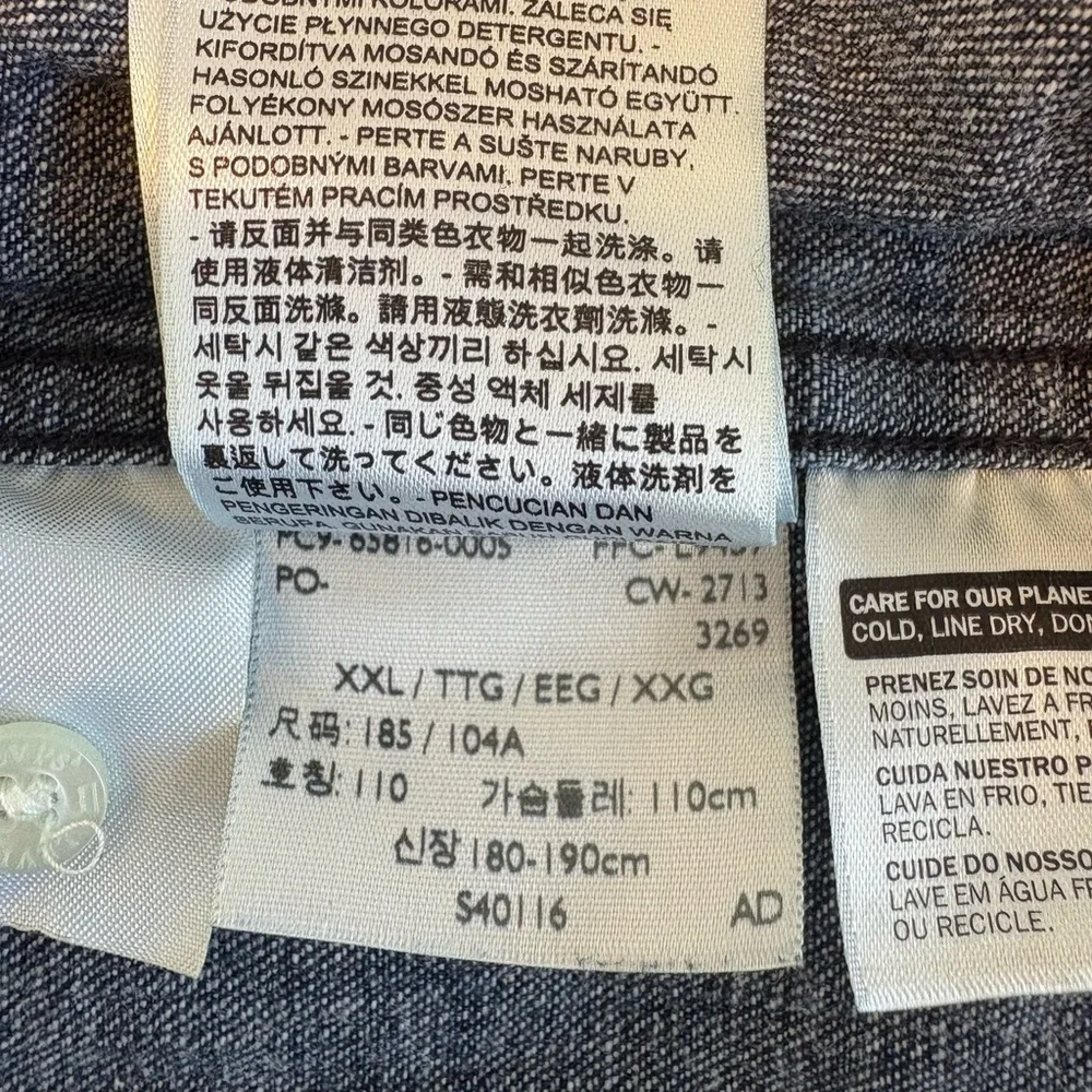 EUC Levi's Slim Fit Denim Shirt Size XXL